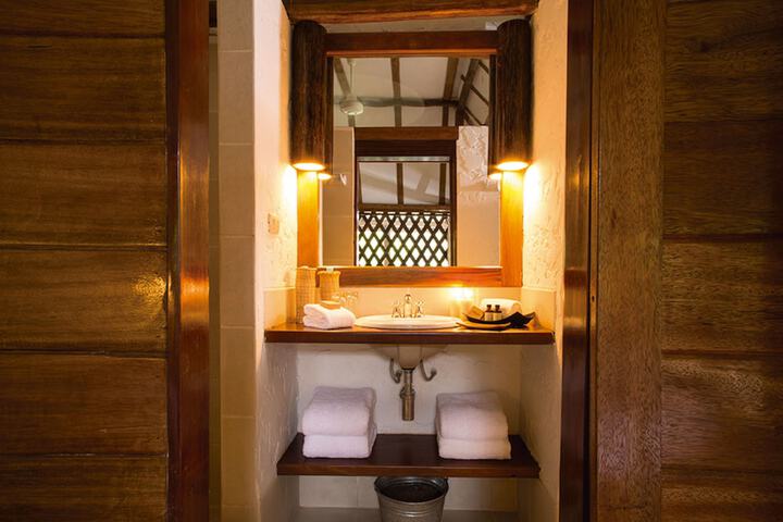 Room 15 of 40