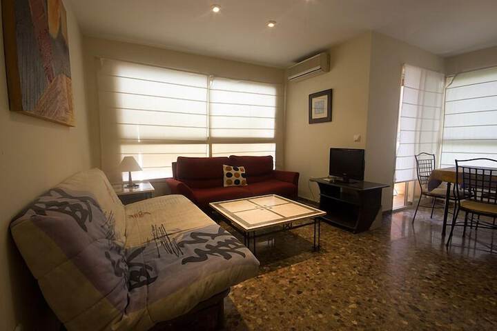 Room 15 of 25