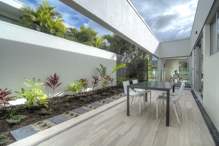 Terrace/Patio 90 of 135