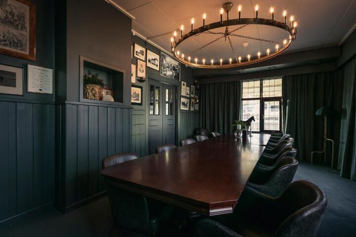 Room 12 of 23