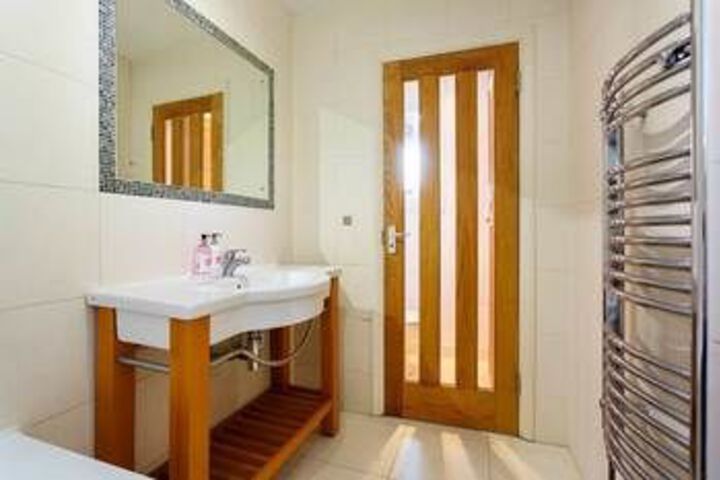Room 3 of 13