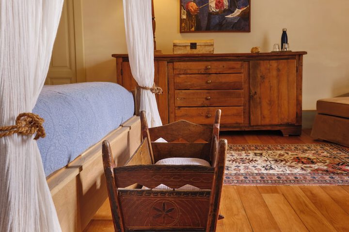 Room 25 of 53