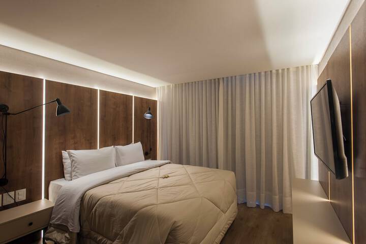 Room 15 of 35