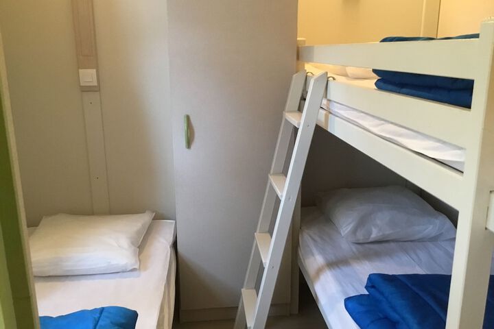 Room 2 of 22