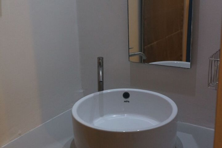 Clean Restrooms
