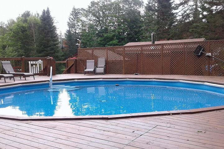 Pool 21 of 40