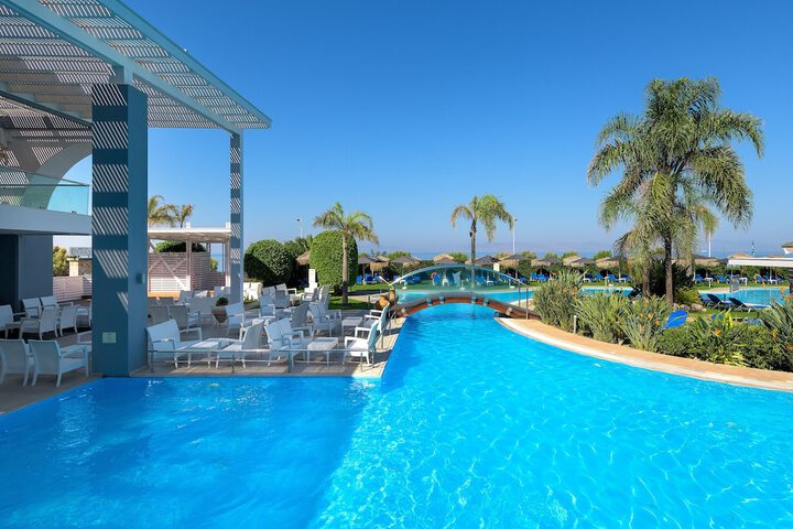 Pool 26 of 58