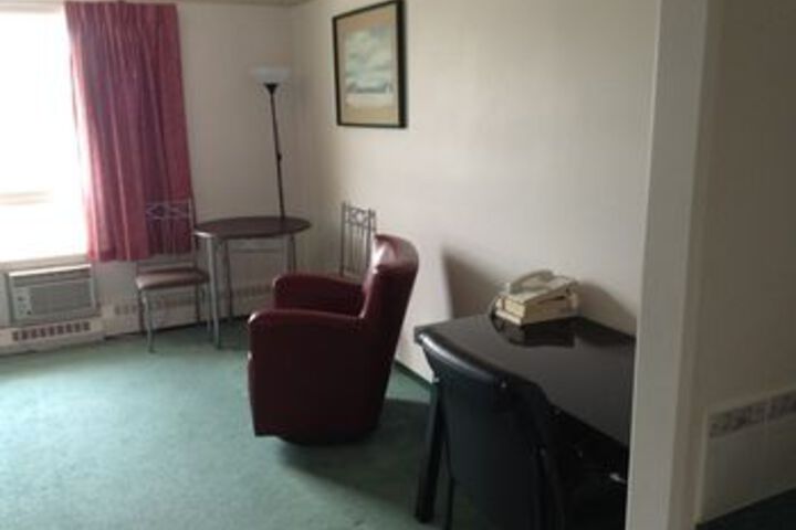Room 21 of 53