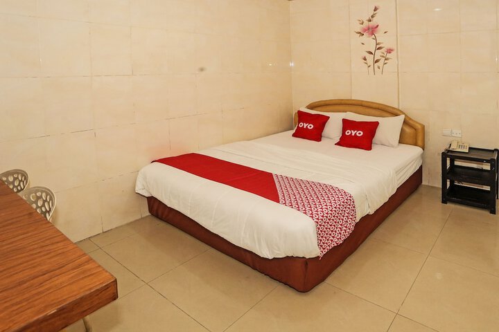 Room 8 of 23
