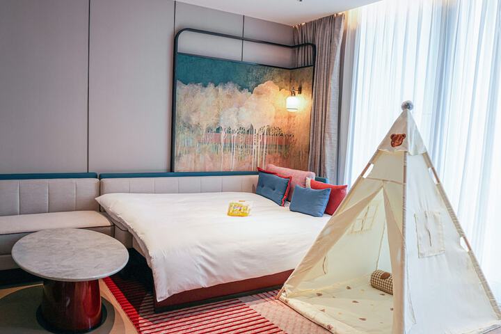Room 45 of 65