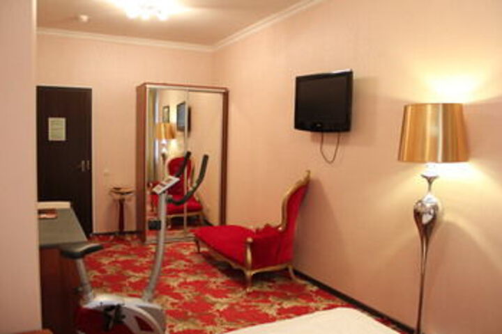 Room 57 of 65