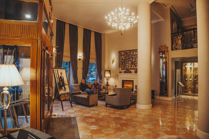 Hotel Interior 7 of 60