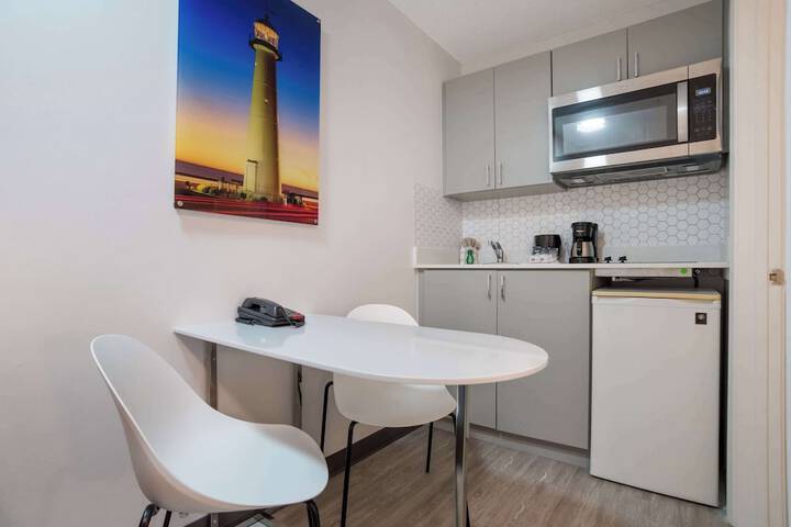 Room 10 of 47