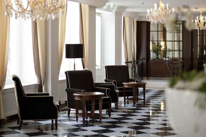 Lobby Photo