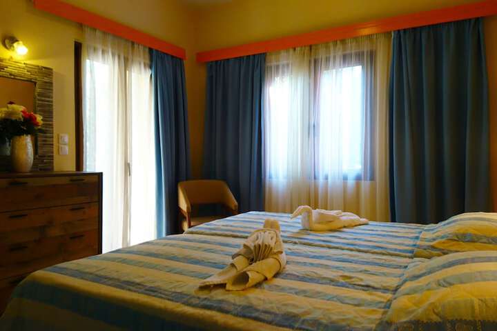 Room 15 of 53