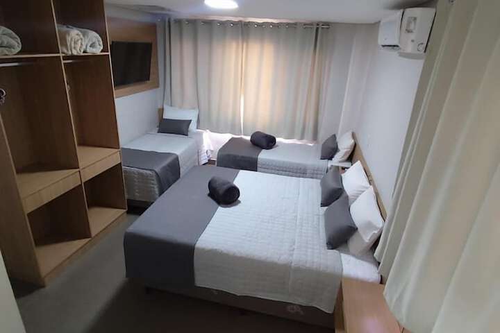 Room 21 of 34