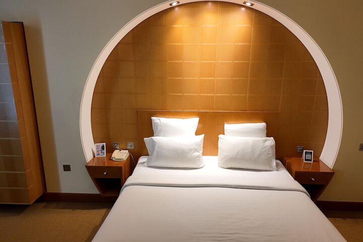Room 29 of 87