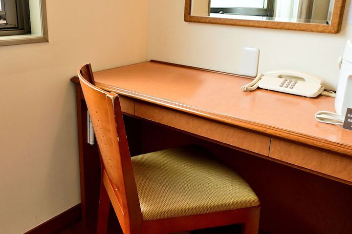 Room 14 of 42