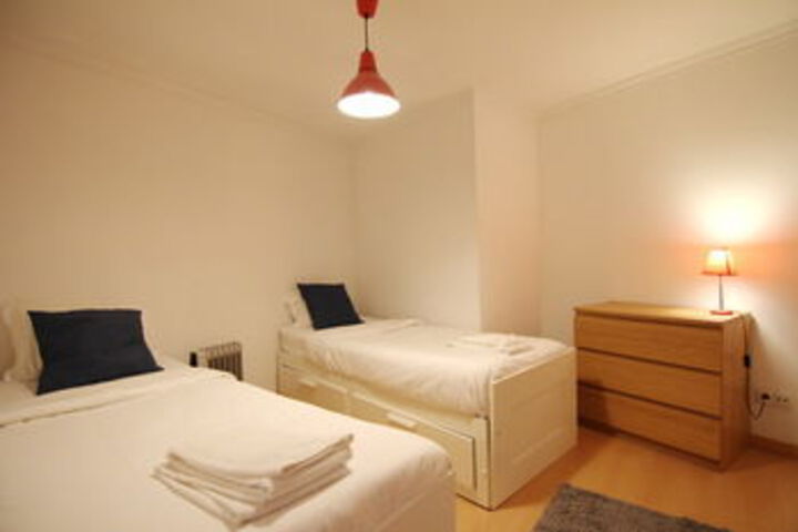 Room 34 of 111