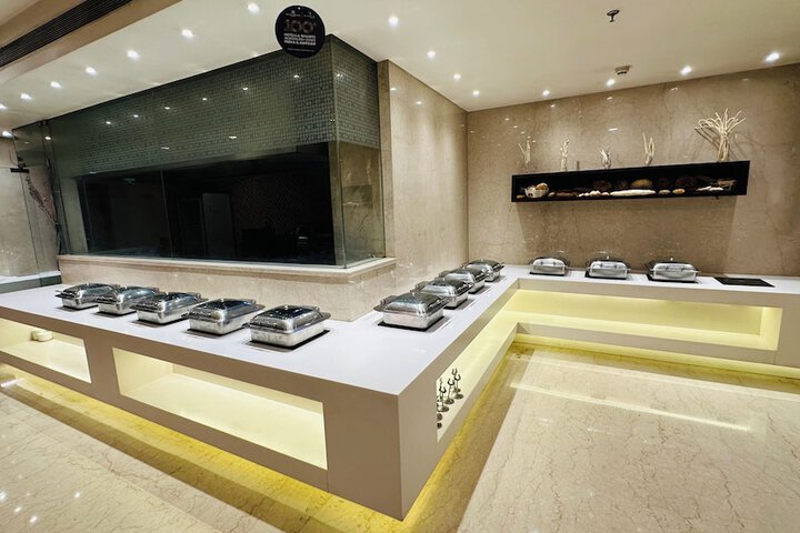 Dining 106 of 129