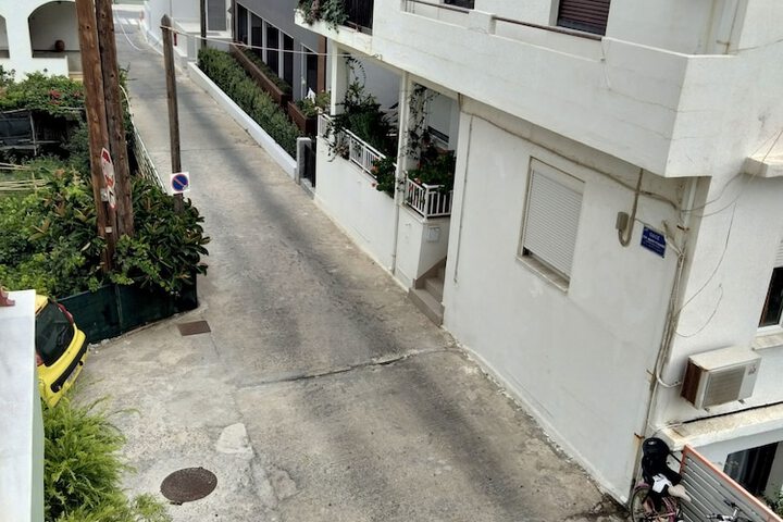 Hotel 76 of 95