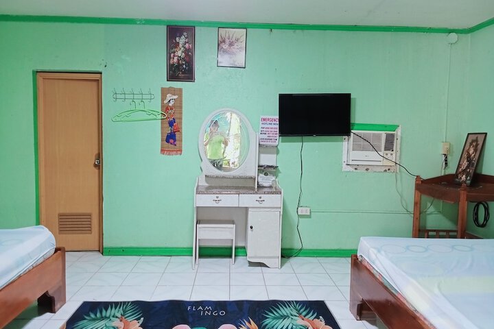 Room 34 of 59