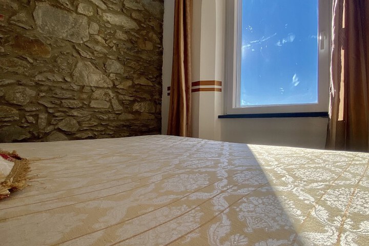 Room 68 of 190