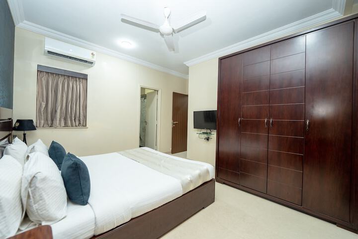 Room 10 of 58