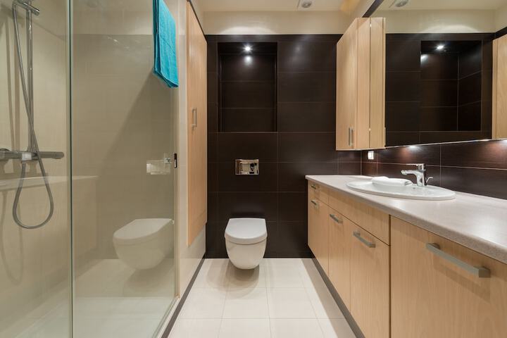Room 19 of 28
