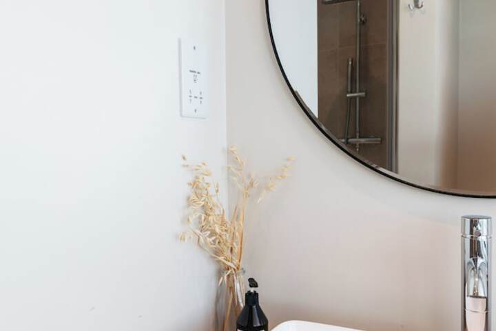 Room 75 of 82