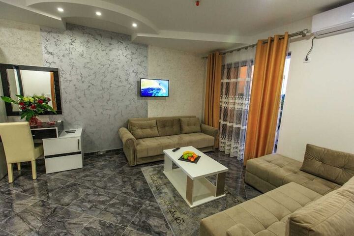 Room 15 of 63