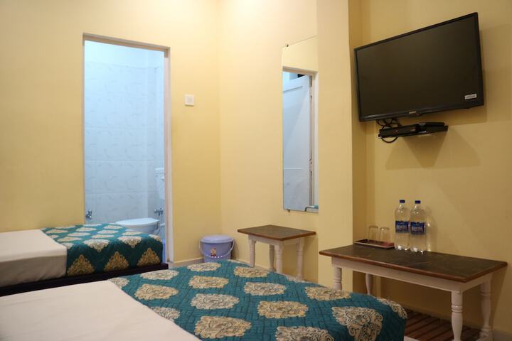 Room 48 of 90