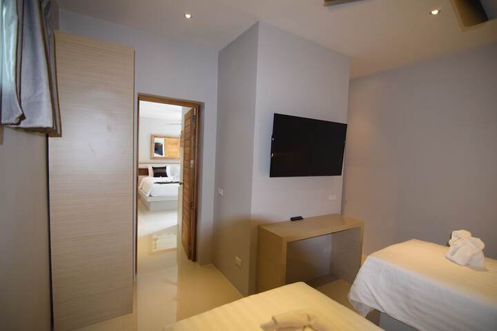 Room 20 of 112