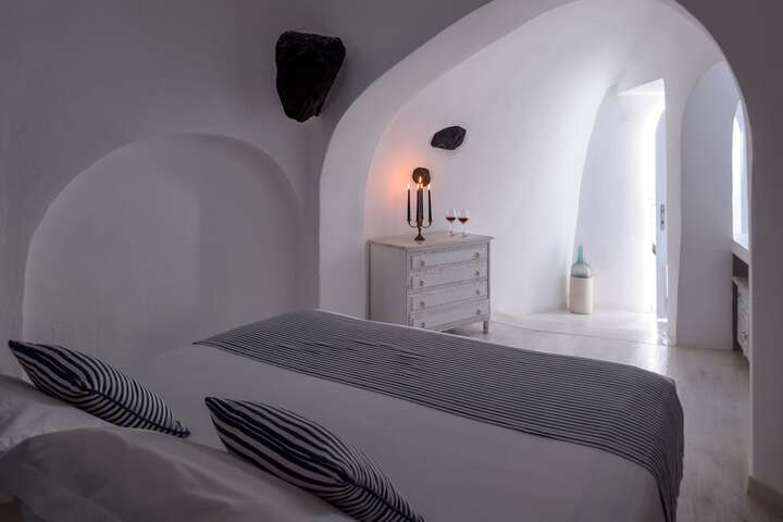 Room 7 of 71