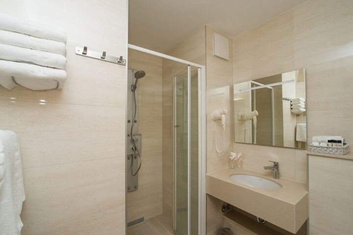 Clean Restrooms
