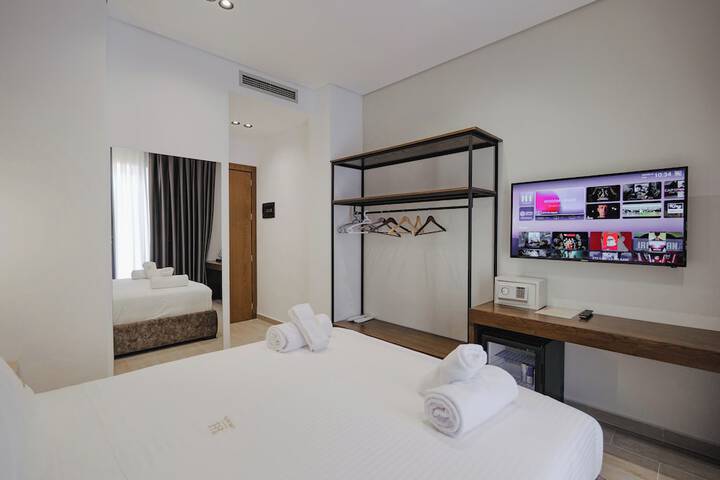 Room 12 of 95
