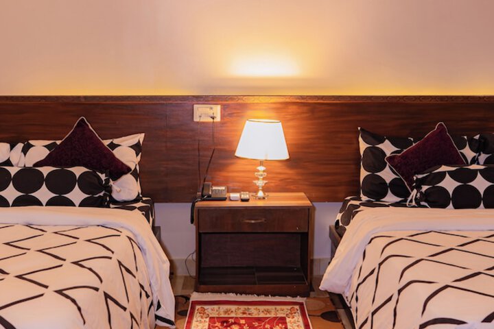 Hotel 75 of 91