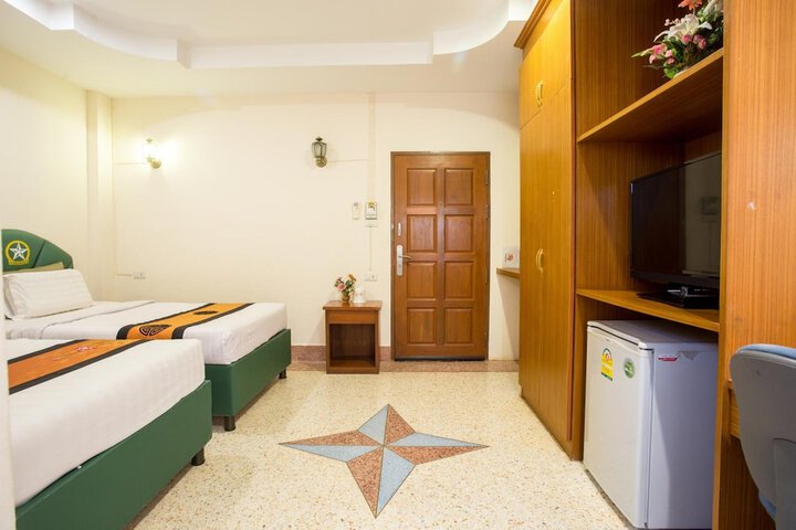 Room 8 of 52