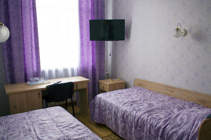 Room 9 of 67
