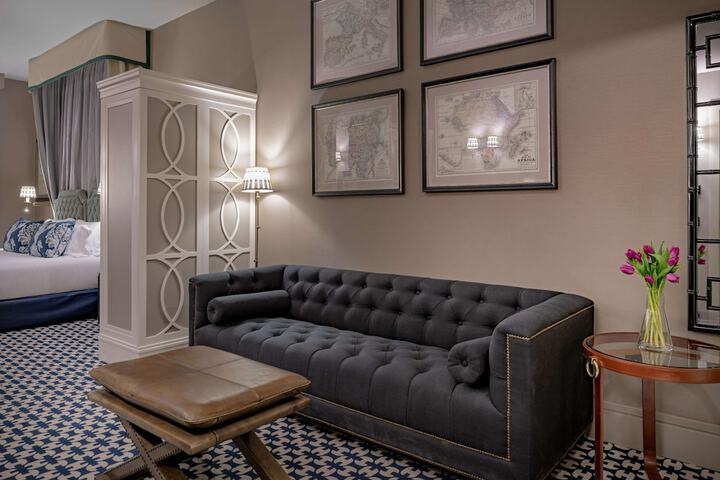 Room 18 of 55