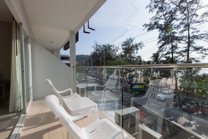 Terrace/Patio 30 of 45