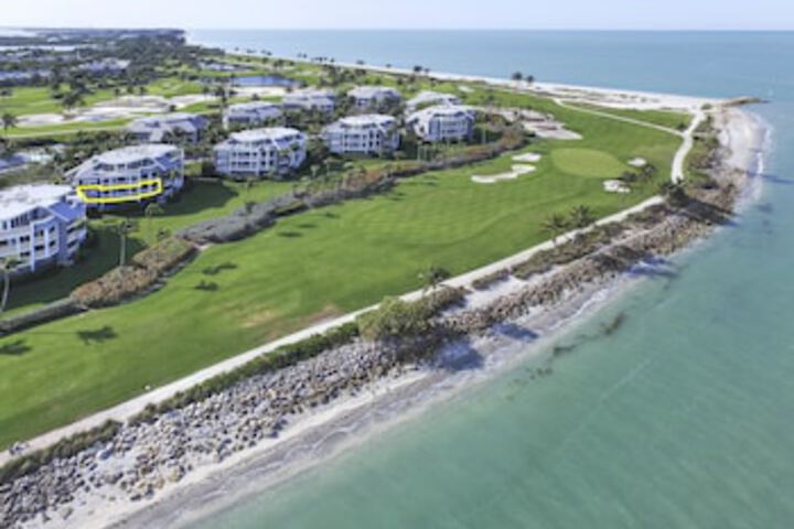 Photo of Lands End Village