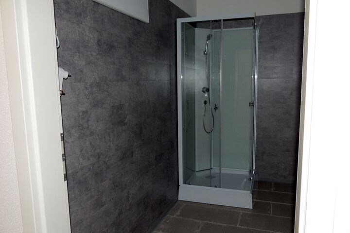 Room 10 of 78