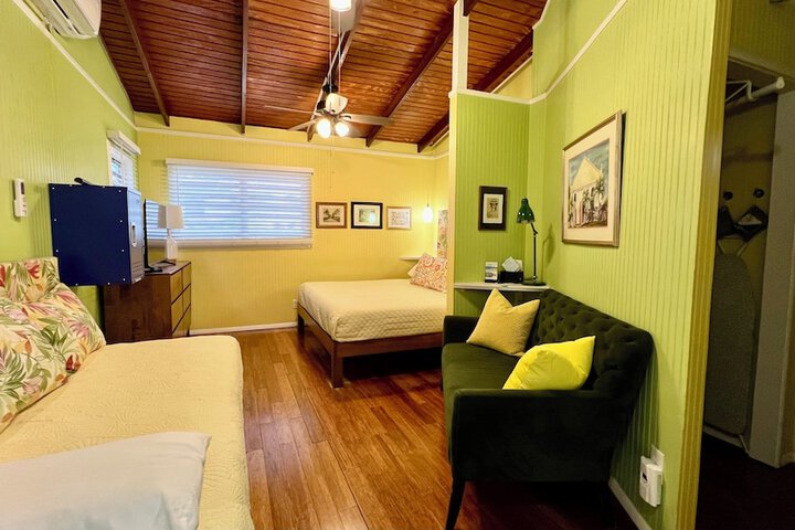 Room 37 of 309