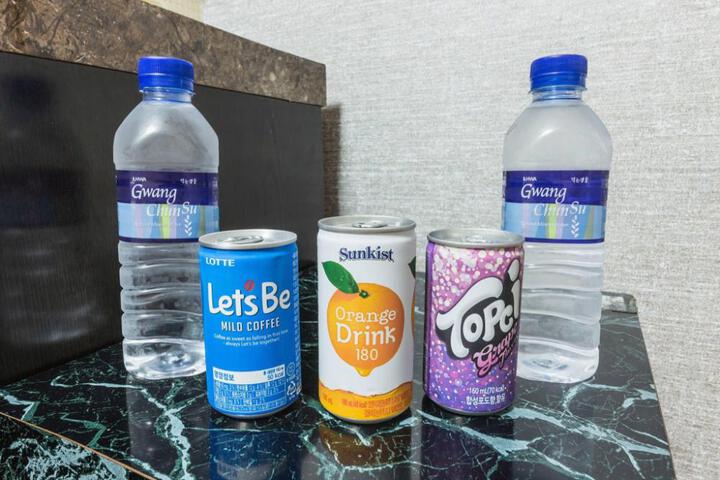 General 1 of 3