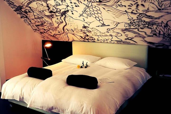 Room 21 of 79