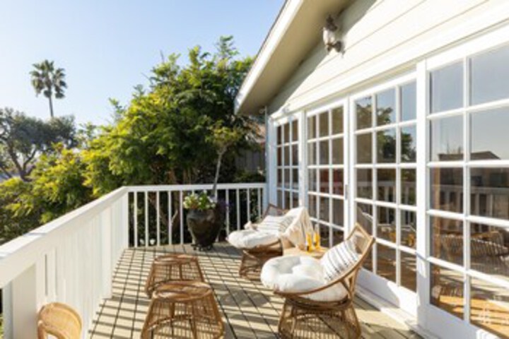 Terrace/Patio 7 of 42