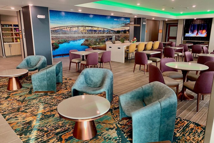 Hotel Interior 7 of 42