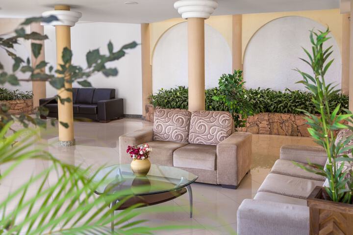 Hotel Interior 4 of 43