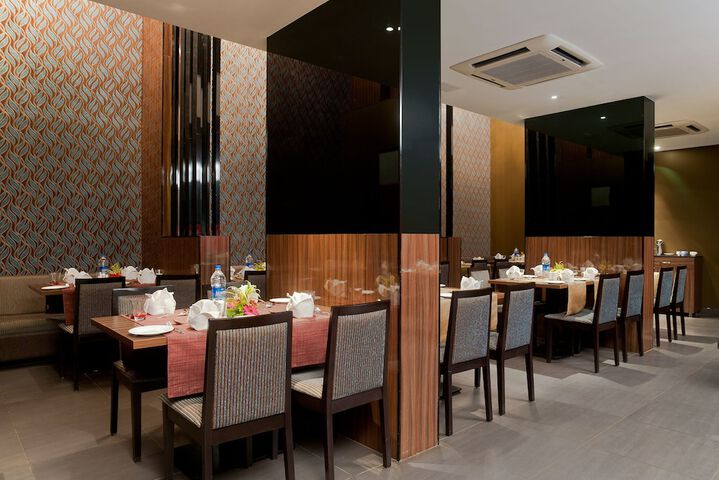 Dining Photos